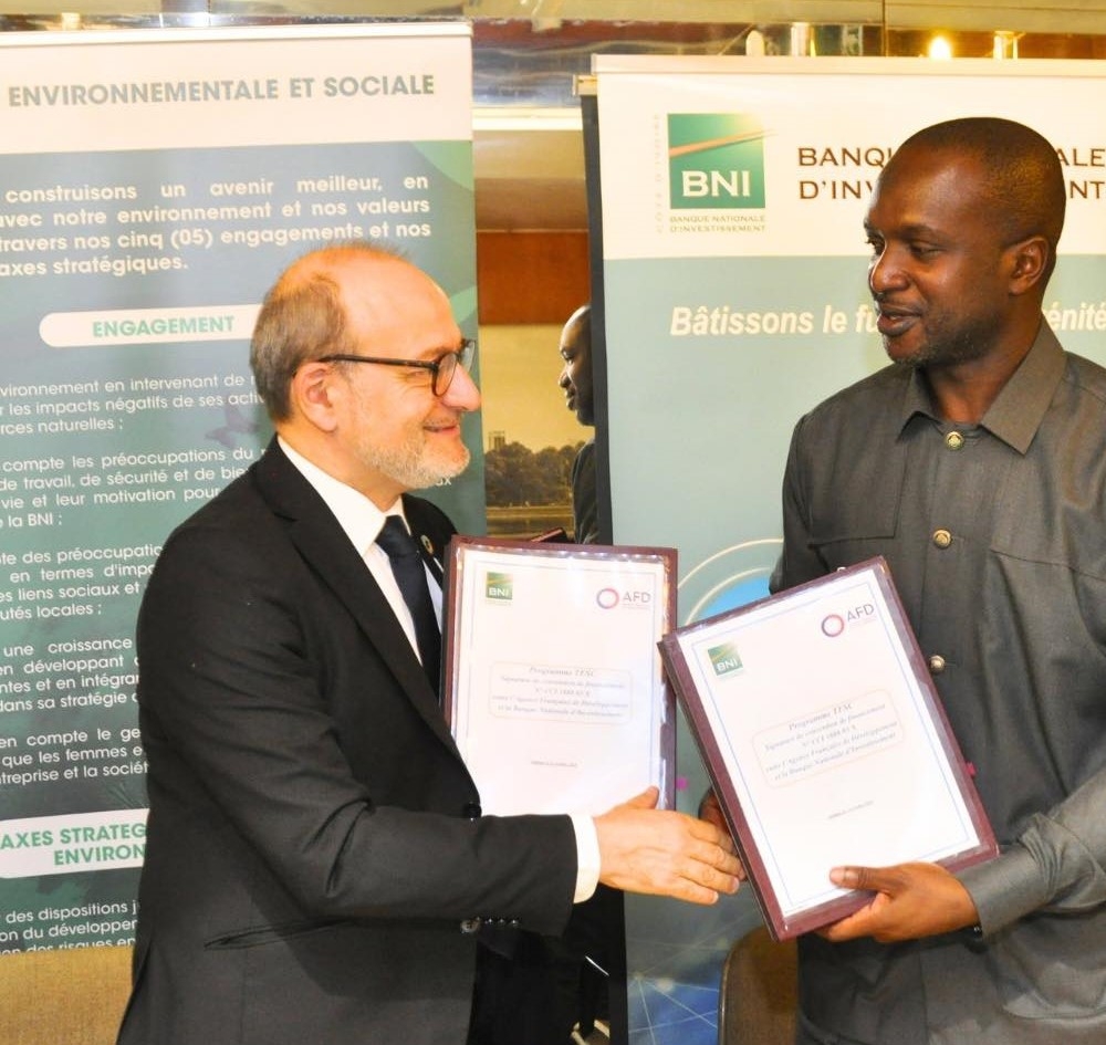 SIGNATURE DE CONVENTIO ENTRE LA BNI ET L'AFD