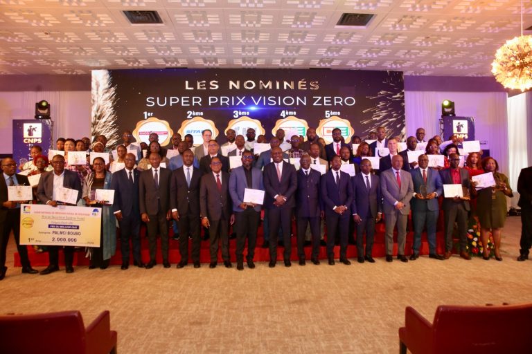 8e ÉDITION DU PRIX SANTÉ ET SÉCURITÉ AU TRAVAIL : LA BNI REMPORTE LE 2e PRIX DE LA CATÉGORIE 1